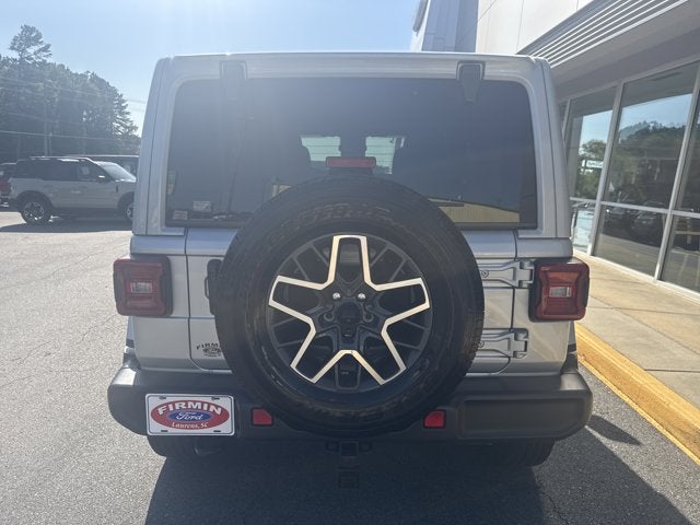 2024 Jeep Wrangler Sahara