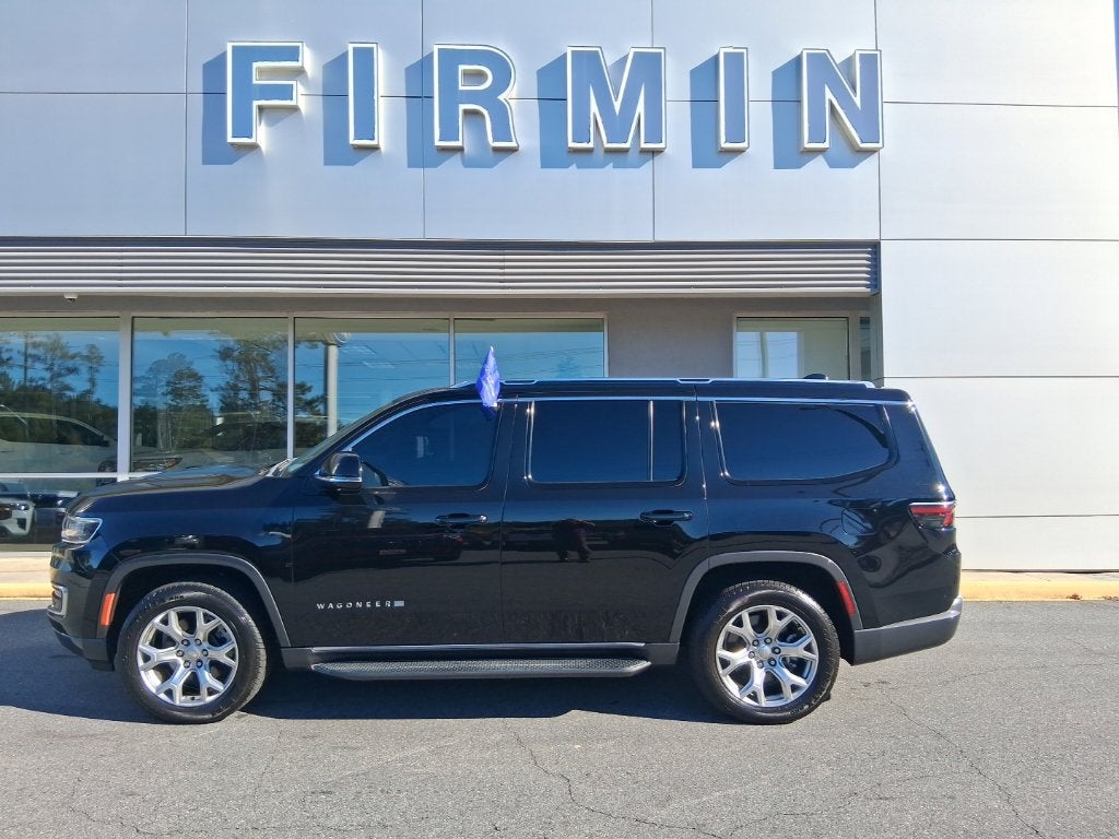 2022 Jeep Wagoneer