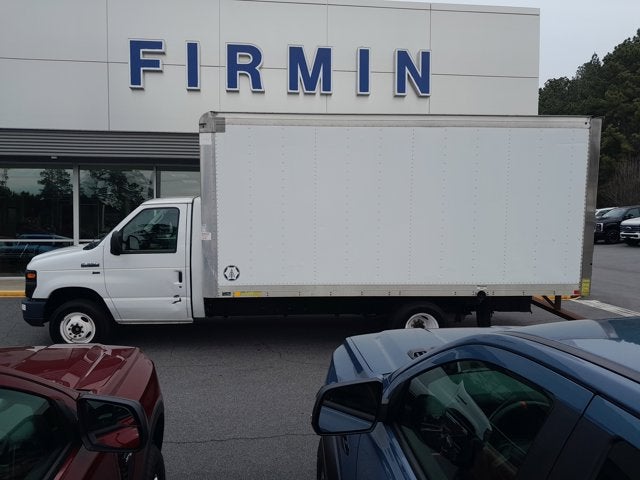 2016 Ford E-Series Cutaway Base