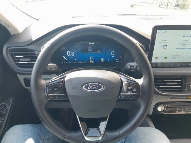 2025 Ford Escape Platinum