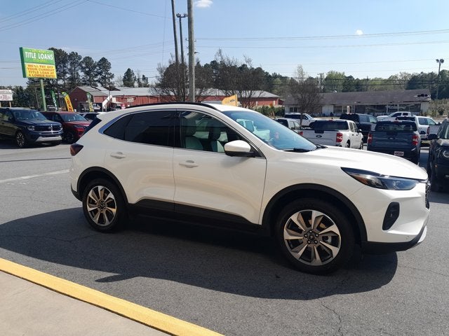 2025 Ford Escape Platinum