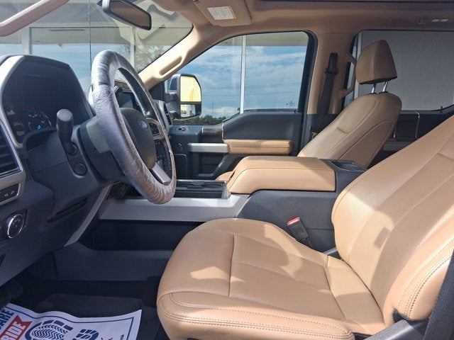 2022 Ford Super Duty F-350 SRW Lariat 4x4 SD Crew Cab 6.75 ft. box 160 in. WB SRW