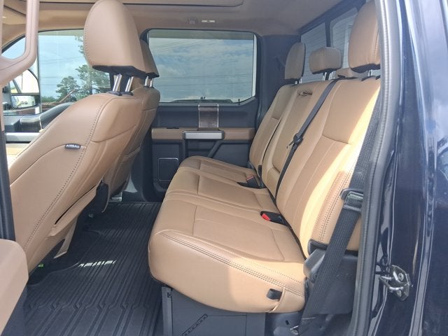 2022 Ford Super Duty F-350 SRW Lariat 4x4 SD Crew Cab 6.75 ft. box 160 in. WB SRW