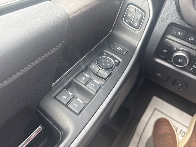 2024 Ford Super Duty F-350 SRW LARIAT