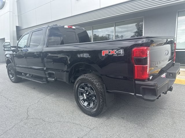 2024 Ford Super Duty F-350 SRW LARIAT