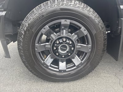 2024 Ford Super Duty F-350 SRW LARIAT