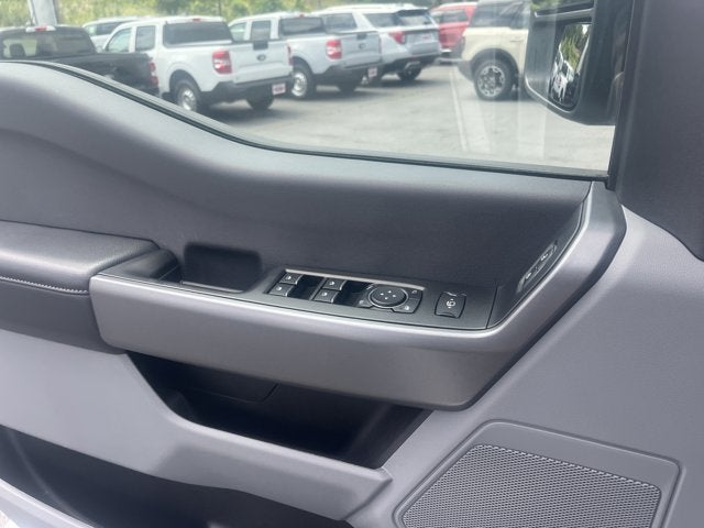 2025 Ford Super Duty F-350 DRW XLT 4x4 SD Crew Cab 8 ft. box 176 in. WB DRW
