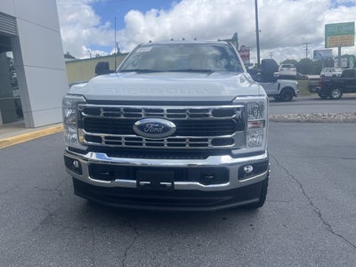 2025 Ford Super Duty F-350 DRW XLT 4x4 SD Crew Cab 8 ft. box 176 in. WB DRW