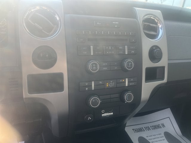 2011 Ford F-150 XL 4x2 Super Cab Styleside 6.5 ft. box 145 in. WB