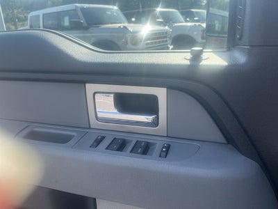 2011 Ford F-150 XL 4x2 Super Cab Styleside 6.5 ft. box 145 in. WB