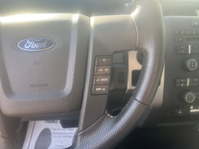 2011 Ford F-150 XL 4x2 Super Cab Styleside 6.5 ft. box 145 in. WB