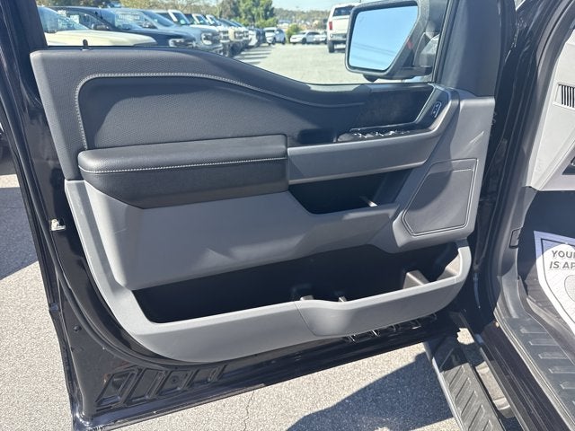 2023 Ford F-150 Base