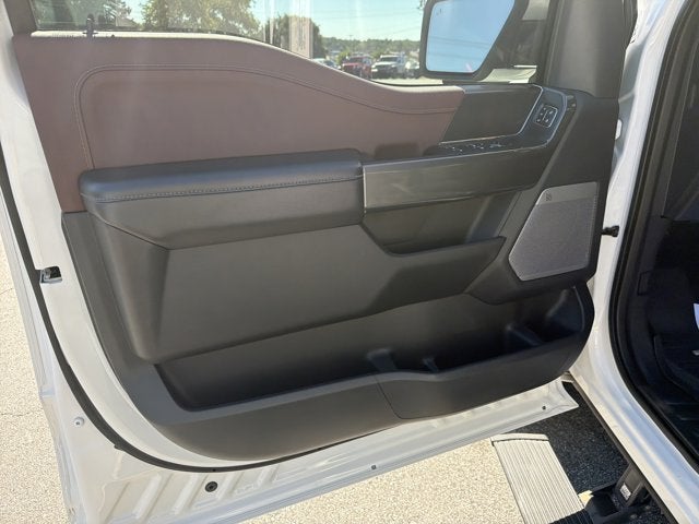 2023 Ford F-150 Lariat 4x4 SuperCrew Cab 5.5 ft. box 145 in. WB