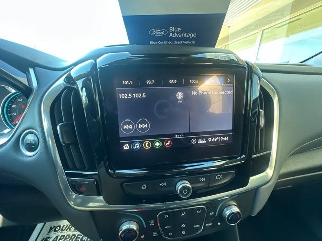 2021 Chevrolet Traverse LT Leather