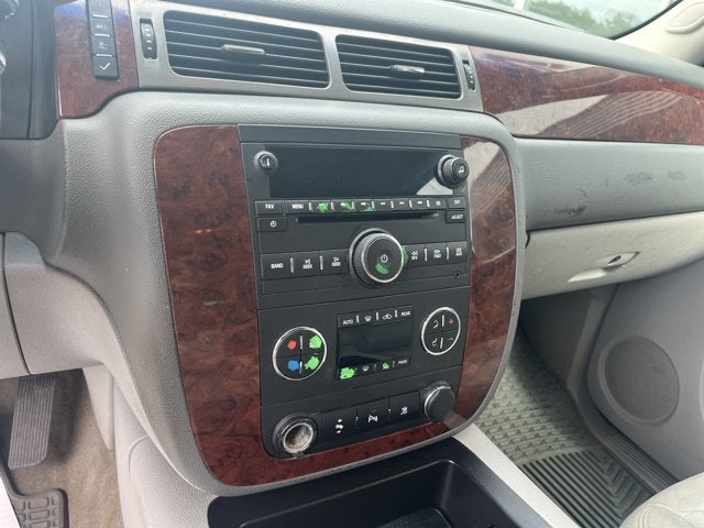 2011 Chevrolet Suburban LT