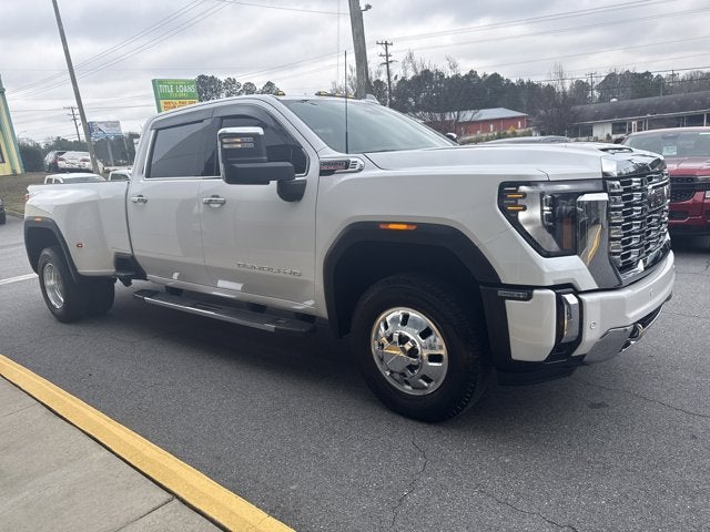 2025 GMC Sierra 3500HD Denali