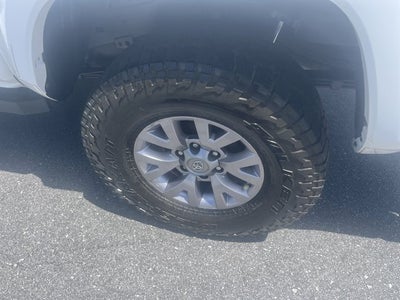 2017 Toyota Tacoma Base
