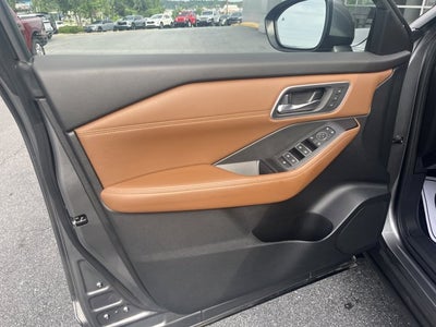 2024 Nissan Rogue Platinum