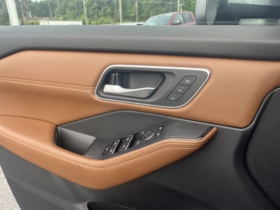 2024 Nissan Rogue Platinum