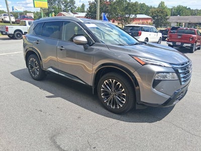 2024 Nissan Rogue Platinum