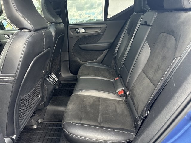 2021 Volvo XC40 R-Design