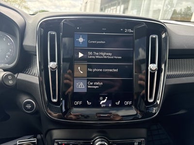 2021 Volvo XC40 R-Design