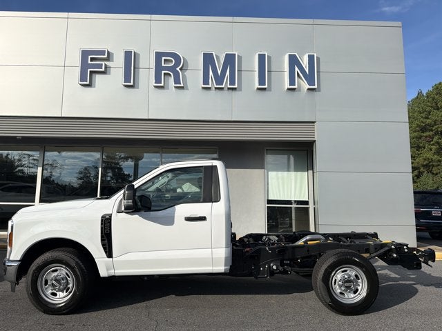 2027 Ford F-250SD XL