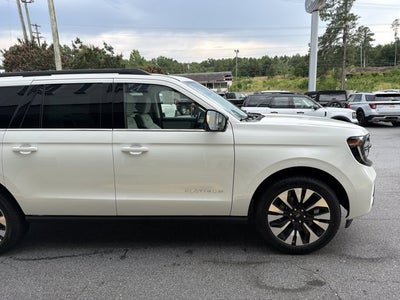 2027 Ford Expedition Max MAX Platinum