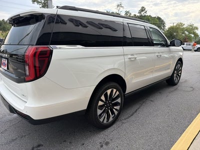 2027 Ford Expedition Max MAX Platinum