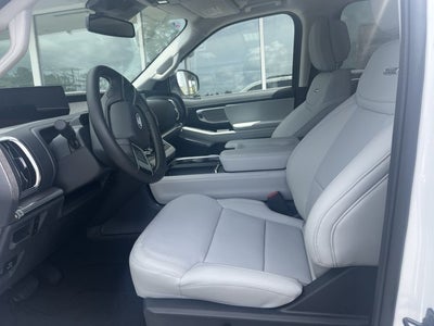 2027 Ford Expedition Max MAX Platinum
