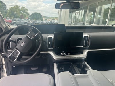 2027 Ford Expedition Max MAX Platinum