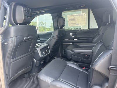 2027 Ford Expedition Max MAX Platinum