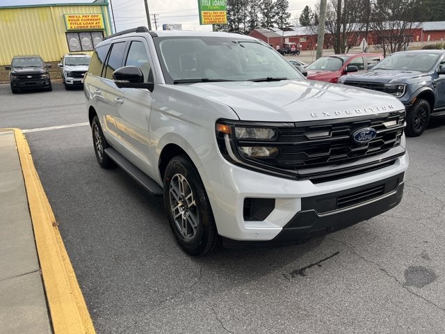 2026 Ford Expedition Active