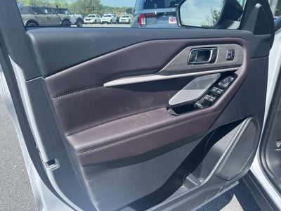 2026 Ford Explorer Platinum™