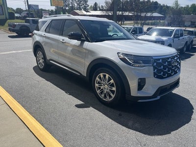 2026 Ford Explorer Platinum™