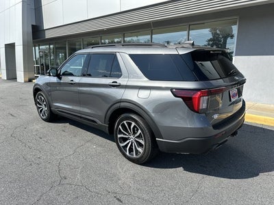 2027 Ford Explorer ST-Line