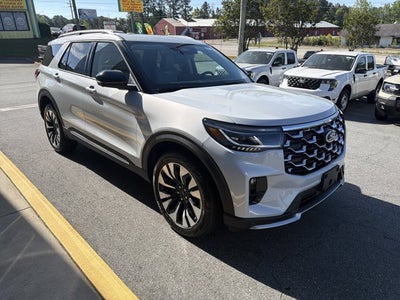 2026 Ford Explorer Platinum™