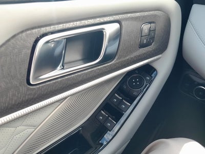 2026 Ford Explorer Platinum™