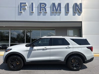 2027 Ford Explorer 4DR AWD TREMOR