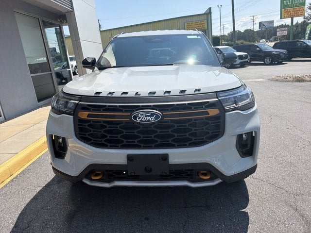 2027 Ford Explorer 4DR AWD TREMOR