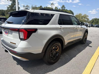 2027 Ford Explorer 4DR AWD TREMOR