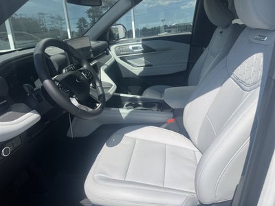 2027 Ford Explorer Platinum