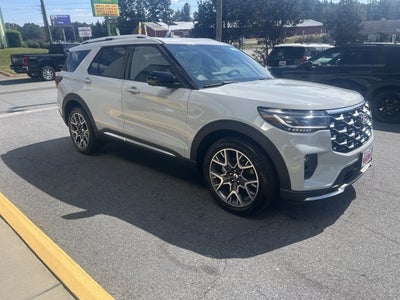 2027 Ford Explorer Platinum