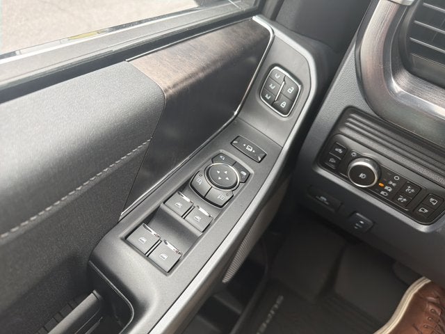 2026 Ford Super Duty F-250 SRW F-250® Lariat®