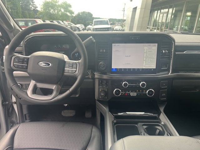 2026 Ford Super Duty F-350 SRW F-350® Lariat®