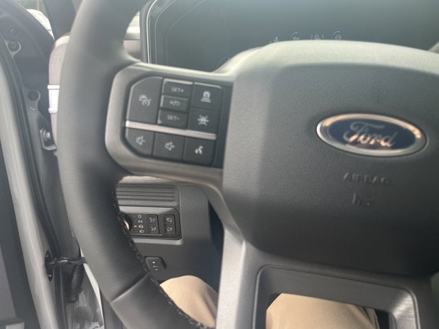 2026 Ford Super Duty F-350 SRW F-350® Lariat®