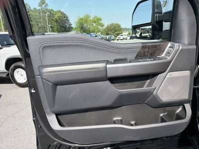 2026 Ford Super Duty F-350 SRW F-350® Lariat®