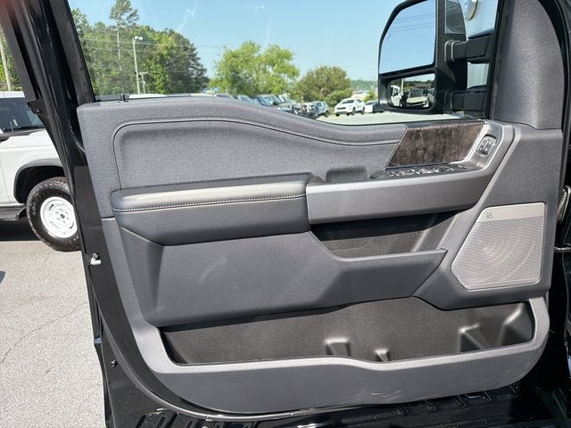 2026 Ford Super Duty F-350 SRW F-350® Lariat®