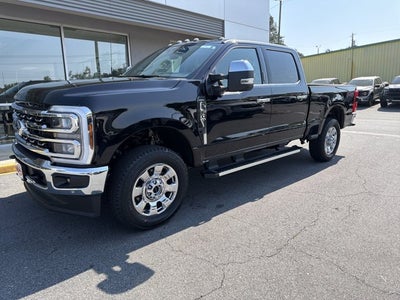 2026 Ford Super Duty F-350 SRW F-350® Lariat®