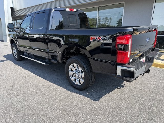 2026 Ford Super Duty F-350 SRW F-350® Lariat®